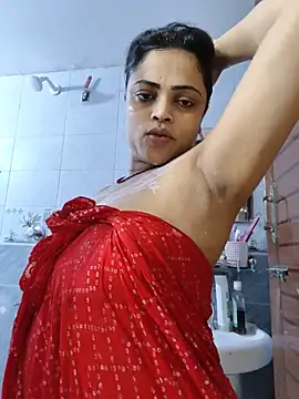 Pinky-2 - Oiling My Sexy Pussy Hole
