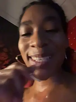 SweetCheeksXXX - FINGERING PUSSY WHILE DROOLING 😈😈