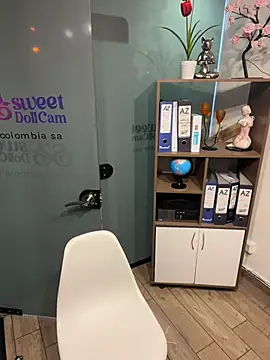 Zoee_Off1 - ride dildo in the bathroom