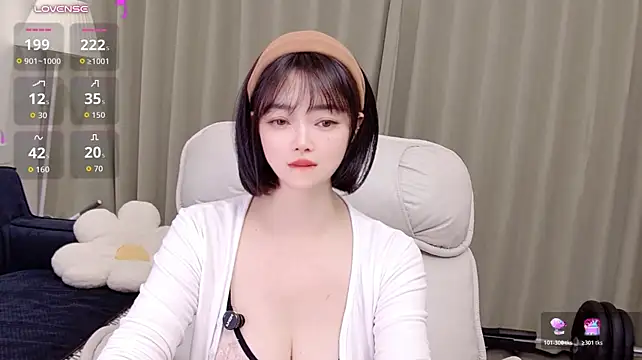 Uikyy1 - 生活有没有暂停键啊 我想缓缓 (控制玩具2分钟)