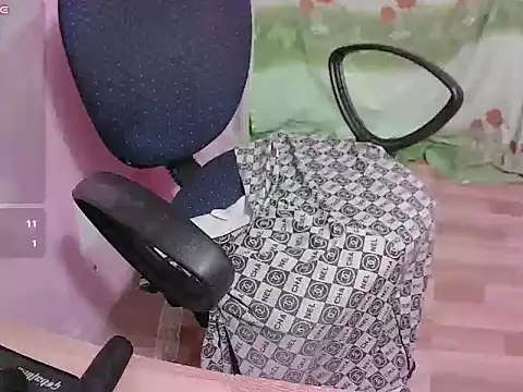Jinnie_sex - show your breasts