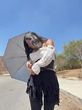 Sexi_noemi - SHOW BREAST +FUCK PUSSY OUTSIDE