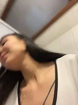 IvyLove7 - SPIT ON TITS AND PINCH NIPPLES