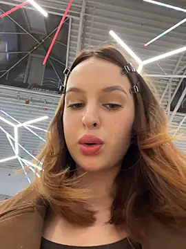 Outdorable - Fingering pussy t wet sound 🥒next