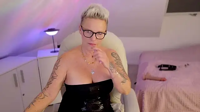 German_Milf - TITTENFUCK + FREE VIDEO