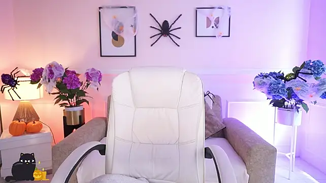 VioletJoness_ - 🎃❤︎ Tits job