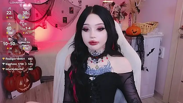 Emma_Kirks