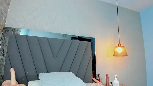 Lisa_prescot - full naked+control domi 5 min🥵