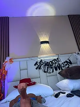 AvyMilton - control toy 2 min