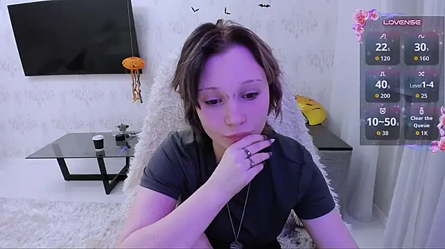 VikaViktoria - 💜👻trick or treat👻💜