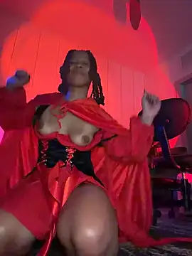 Thebrattygoddess - :heart: LIL RED GIVES A LIL JUICY SPREAD