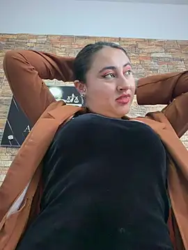 _Sarah-Office1 - “🔥 VIP SECRET SHOW – Masturbate SQUIRT