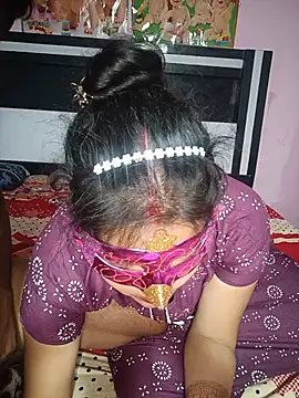 Kdamini - Remove saree