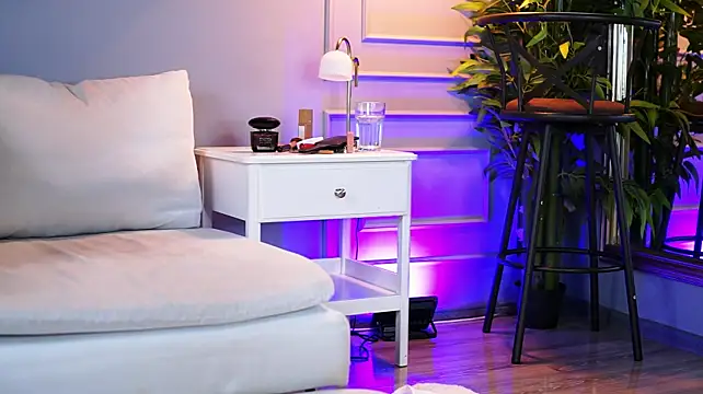 EvieVooss - finger my tight pussy