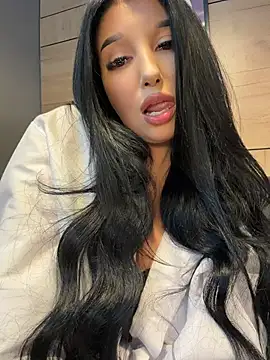 Tisha_Busty - get in doggy pose and slap ass 10x times