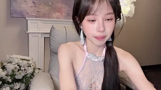 Tinababy-2027 - m腿全裸色色3min