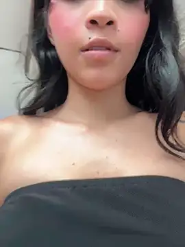 _miapetite - totally naked 10 m in the bathroom+dildo
