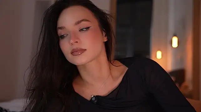 Ibiddi - Glass dildo in pussy