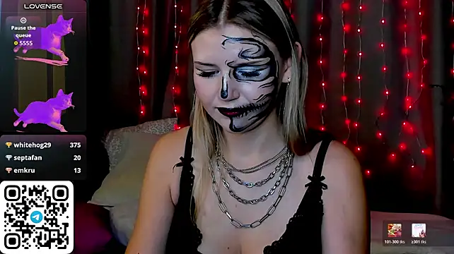 Sophiaawhite - hot massage boobs