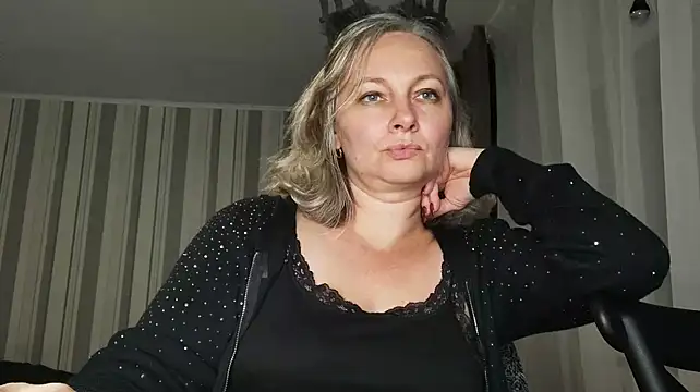 EdithManning - take off bra