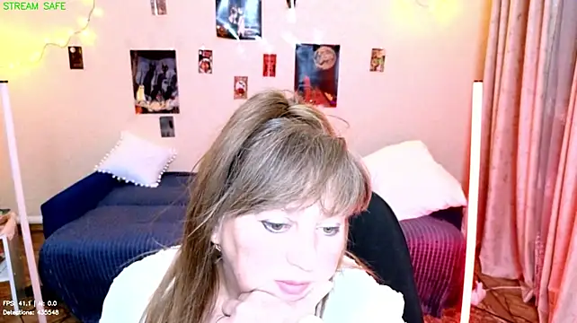 Melania_Cook