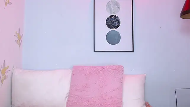 Pamela_wish1 - Naked doggy for 3 min