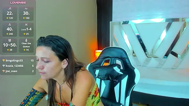 Miss_laiaa - great view of naked and yummy ass