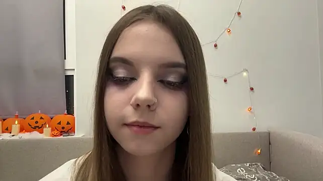 LisaPorse - show tongue + cute wink