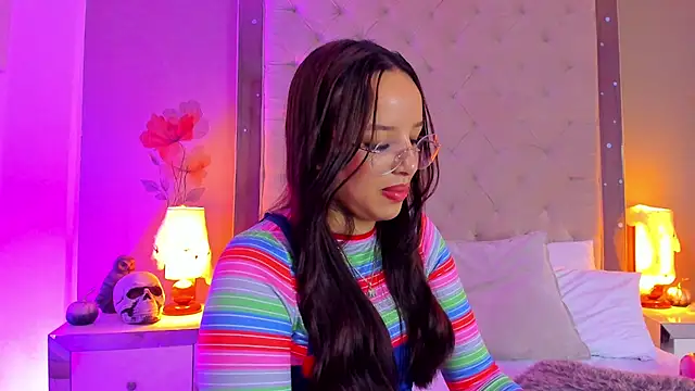 ValkyriaSteel - Let's play 😏🍆