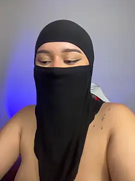 Rhizanthella_ - naked boddy + oil in boddy + dance