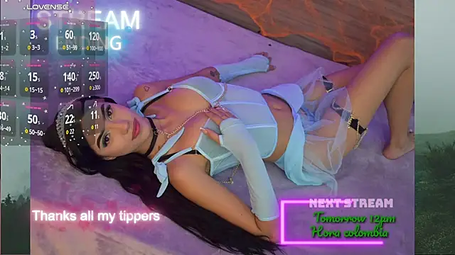 Celestecastro_ - top off
