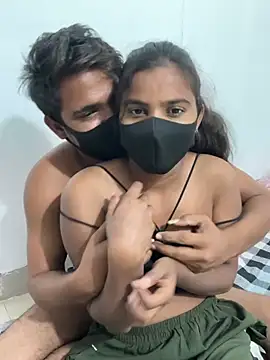 Aisha_Veer