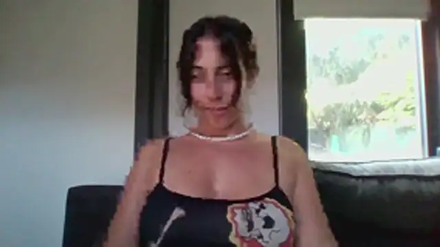 LatinDolliee - shake and caress tits
