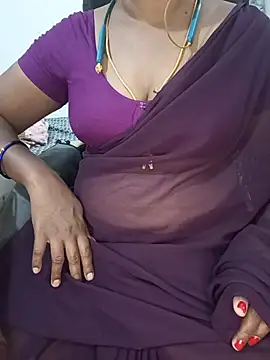 Tamil-hotwife - Oil massage on pussy