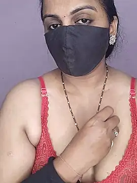 Marathi_Priti - Cream on Boobs