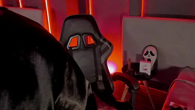 Skyyle_ - COWGIRL DANCES NAKED 🧨❤️‍🔥