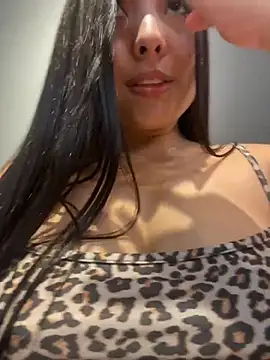 ValenAbravanel - Fucked in the men's bathroom