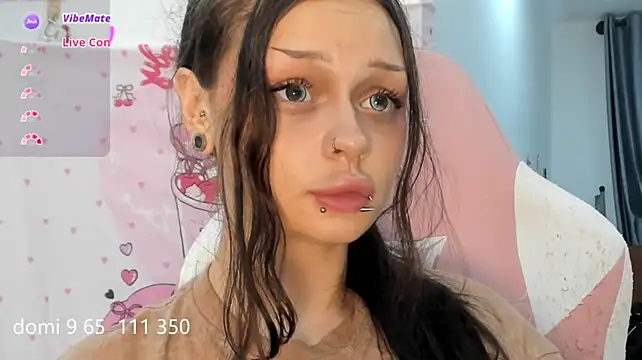MelonyEmo - show tits