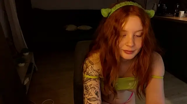 CelineArden - flash tits