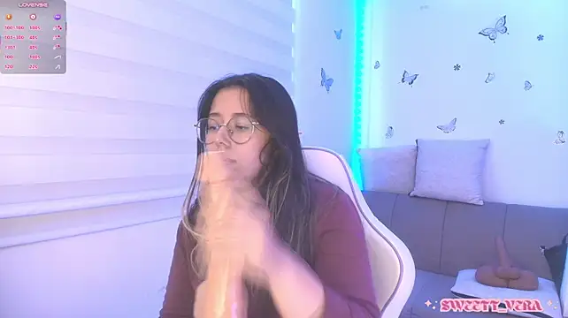 Sweettvera - Handjob for u cock with saliva