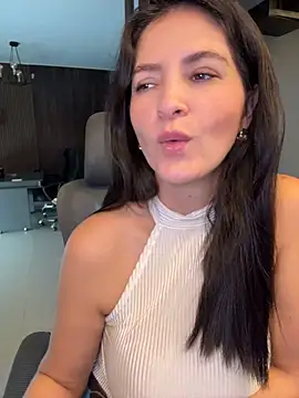 Carolina_Novoa - spit on my tits😈😈