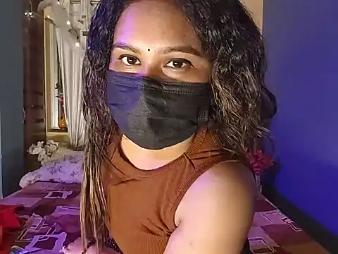 Match__Mood - Show boobs and both girl