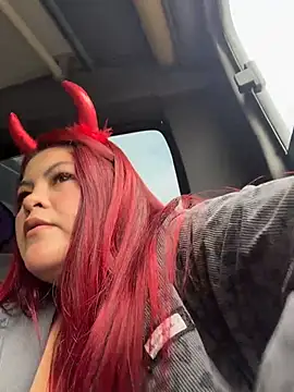 Lia-Moon77 - Show pussy fingers hard 😈
