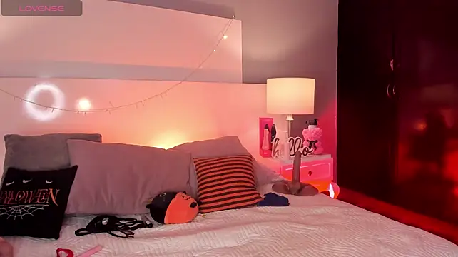 Emily_robertss1 - ocean squirt
