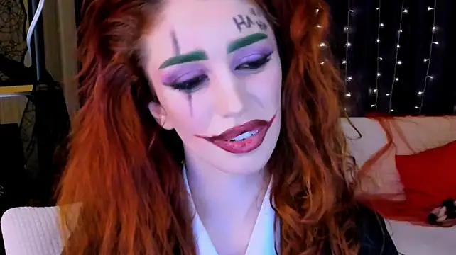 ChristinaConteeree - Happy Halloweeen Christi!