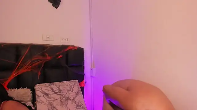 StefanyAndFox - Show Her Tits 🍒
