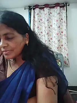 Sindhu_tamil00 - Boobs oil massage