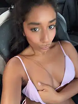 SaryJonex - MASTURBATE IN PUBLIC