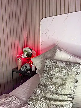 Bella_loverr - spanks ass x15