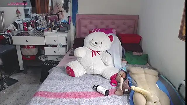 Lucy_belle_bm